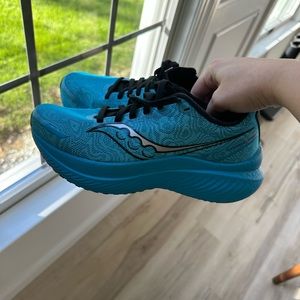 Women’s Saucony Endorphin Speed 3